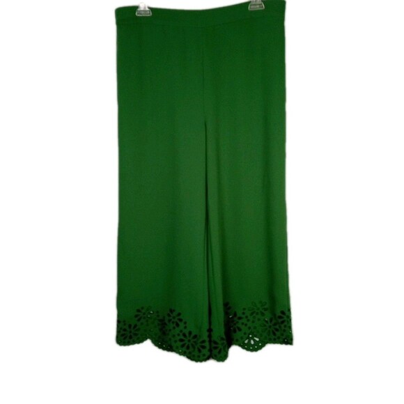 Chico's Wide Leg Crop Pants Kelly Green Eyelet Scallop Hem Sz 8 Preppy NWT $119 - Picture 2 of 14
